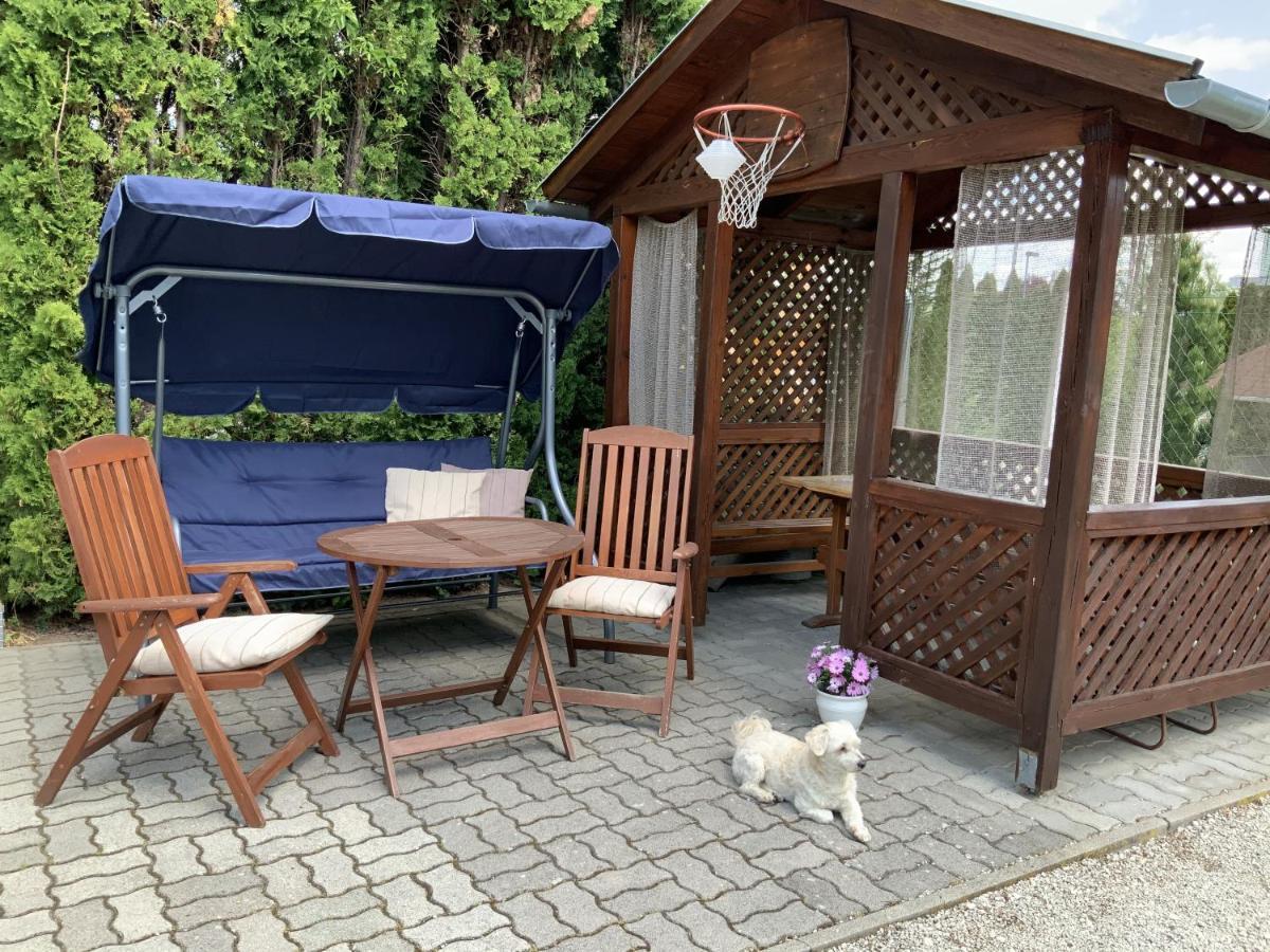 Oleander Apartman Heviz Bagian luar foto