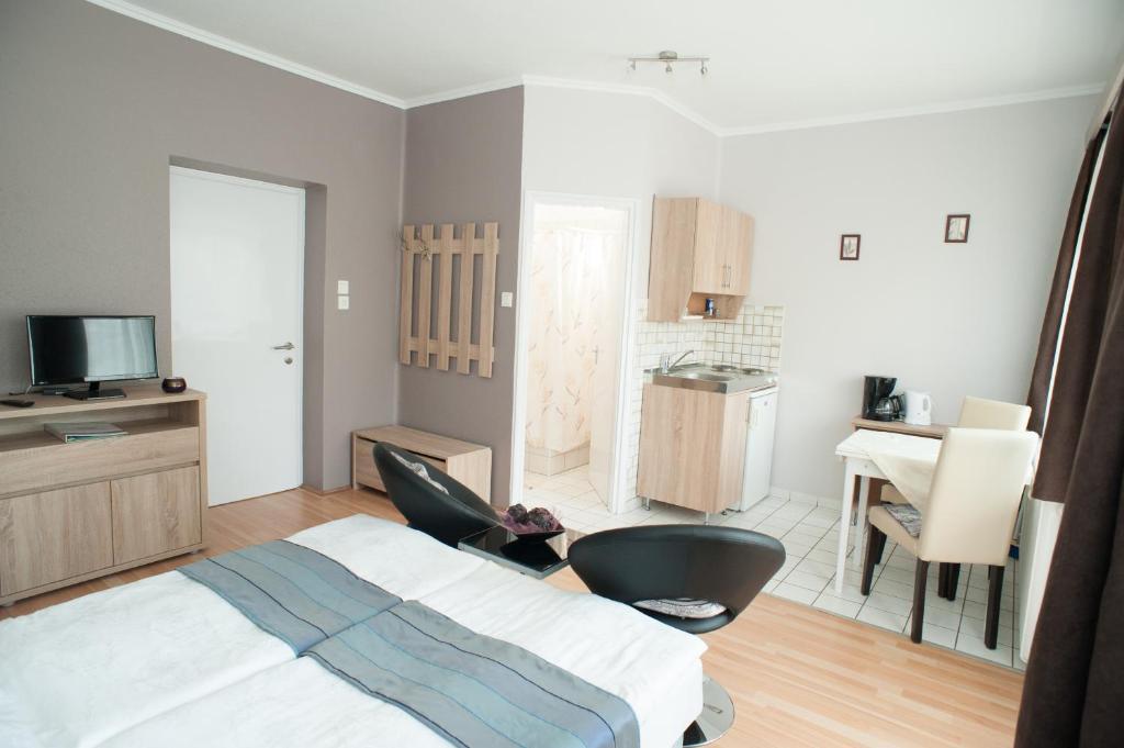 Oleander Apartman Heviz Bagian luar foto